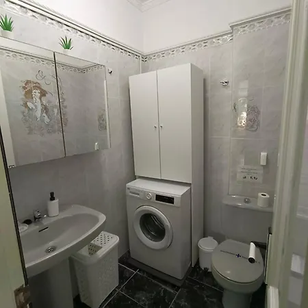 Cheyma 3º: Amplio En Appartamento